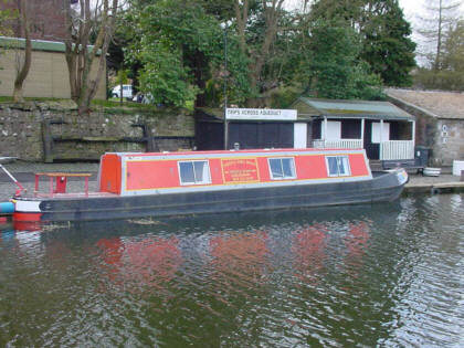 canal barge scotland picture