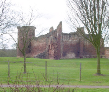 bothwell castle picture photograph